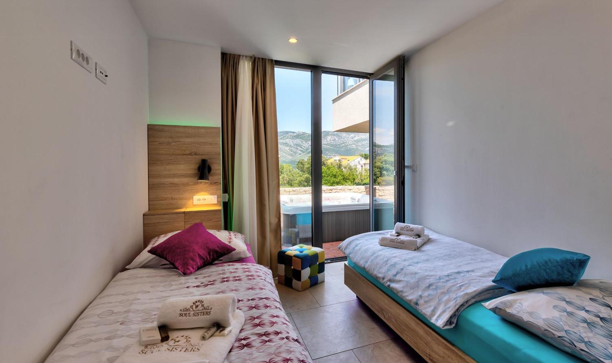Villa Soul Sisters Zrnovo Pokoj fotografie